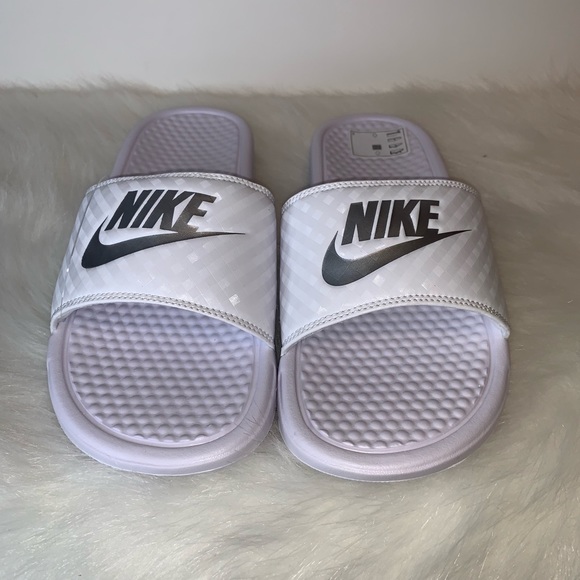 Nike Sandal - Picture 2 of 6